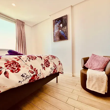 Ocean Garden Apartment *