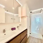 Ocean Garden Apartment *
