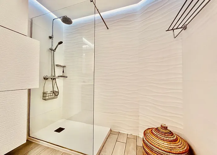 Ocean Garden Адехе