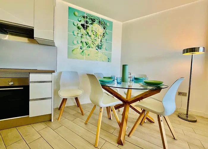 Ocean Garden Апартаменти Адехе