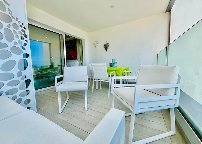 Ocean Garden Адехе