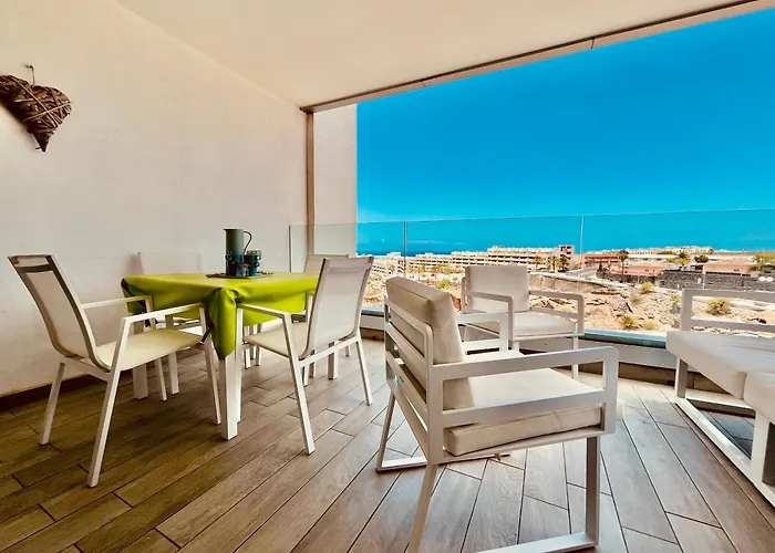 Ocean Garden Apartment *